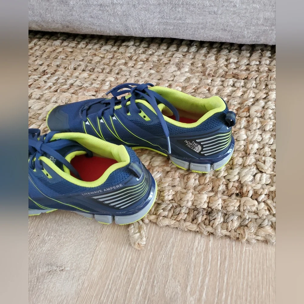 The North Face Litewave Ampere Trail Running Shoes Blue Lightweight men’s 7 W9